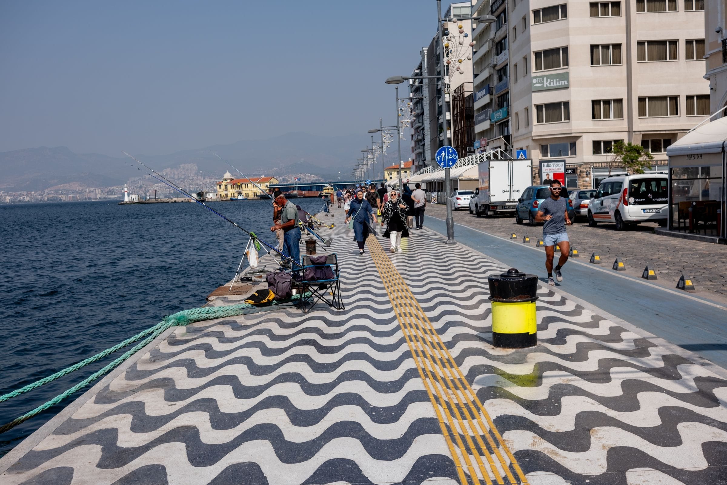 İzmir Kordon boyu